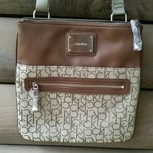 NWT Calvin Klein Crossbody