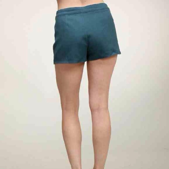 NWT The Jade Shorts - Picture 3 of 4