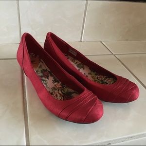 Rocket Dog Red Mini Wedges