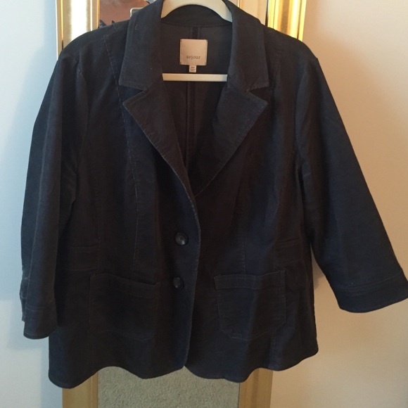 Blazer, 3/4 sleeve, dark gray corduroy.