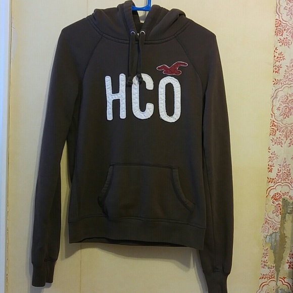 Brown Hollister hoodie