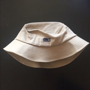 Obey bucket hat
