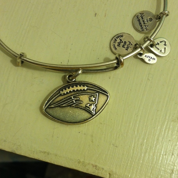 Patriots Alex and Ani