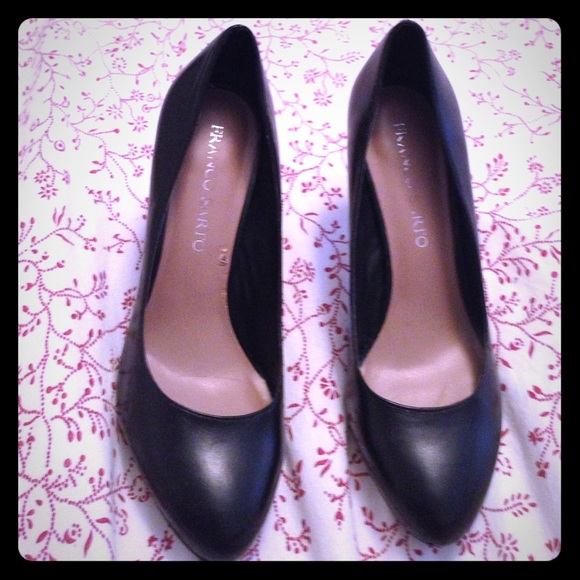 Franco Sarto pumps