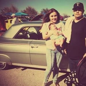 Meet your Posher, Delia n jay