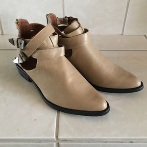NWT Shoe Republic Tan Booties