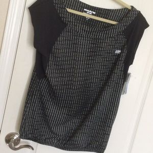 PERFORMANCE WORKOUT TOP