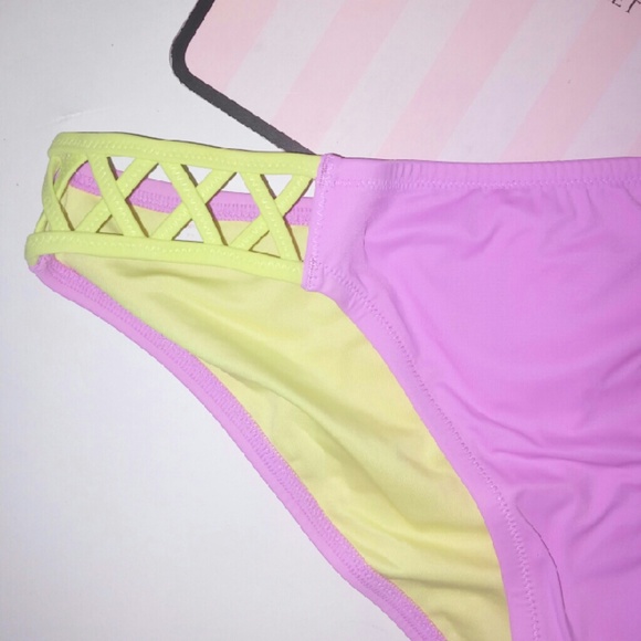 Victoria Secret Swim Bikini Bottom - Picture 2 of 4