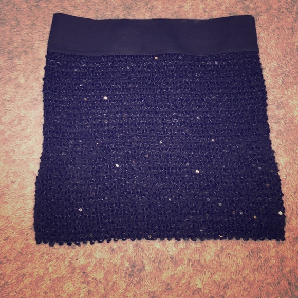Rue 21 sequin mini skirt - Picture 1 of 3