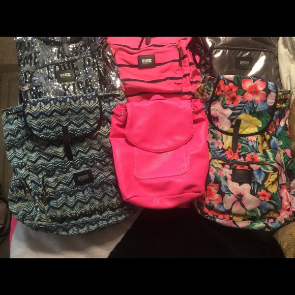 Selling separately NO TRADES, VS PINK BACKPACKS