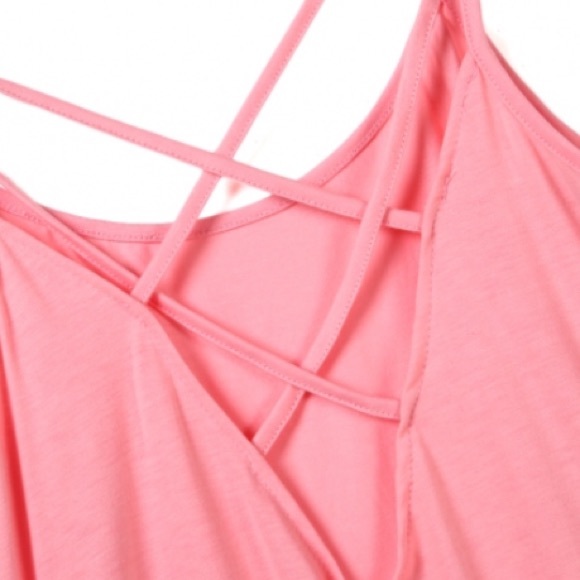 ๐HP๐ Restocked! Pink or blue strappy tank - Picture 3 of 4