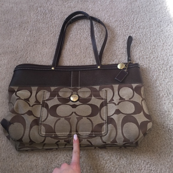 Coach purse.