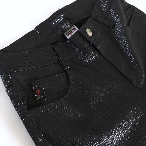 ❌SOLD❌ NWOT Guess Faux Leather Pants - Picture 2 of 4