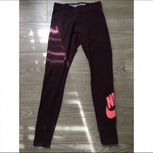 Nike Maroon Leggings