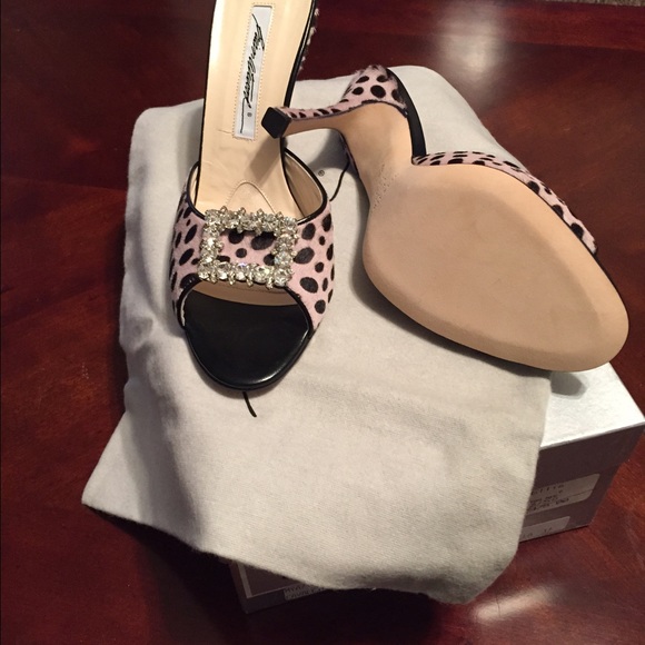 Leopard print slide with crystal buckle