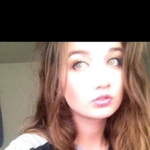 Meet your Posher, Zoe