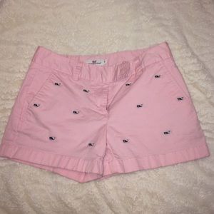 Vineyard Vines Embroidered Shorts 🐋