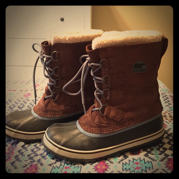 Sorel 1964 Pac Graphic Winter Boots size 8.5