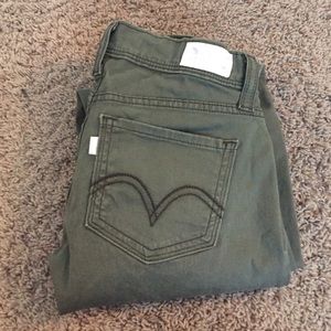 Skinny green Levi's