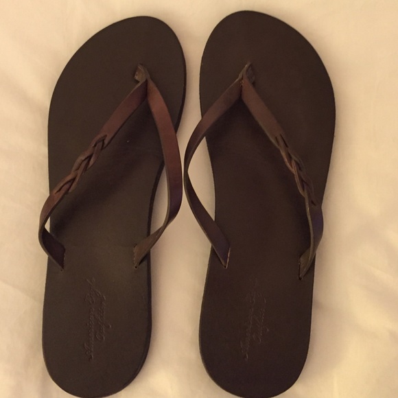 LAST DAYS American Eagle  flat sandals. Size 9.