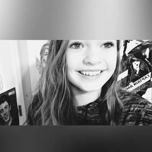 Meet your Posher, Sierra