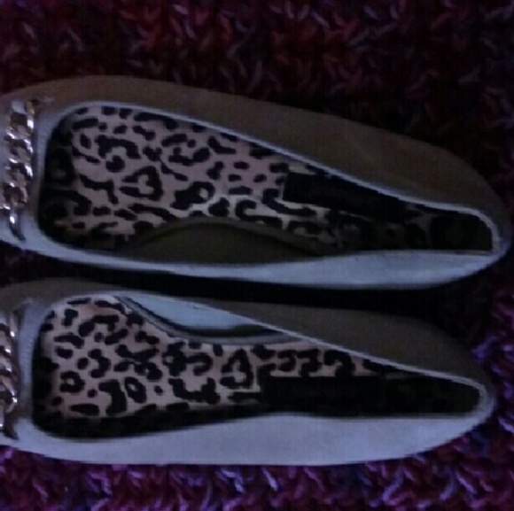 Pointed Toe Dollhouse Sandals - Picture 2 of 4