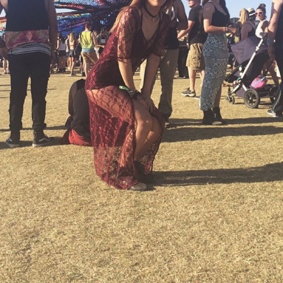 Maroon kimono