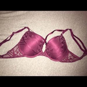 NWOT Strappy Push Up bra