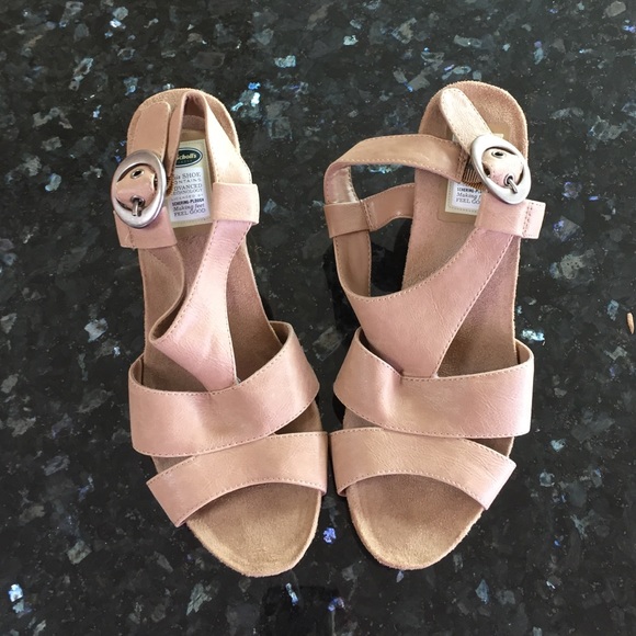 Bone wedge Sandel