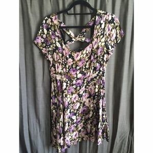 Cross back flower dress
