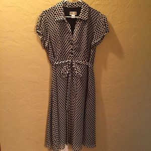 Retro-style black & white polka dot dress