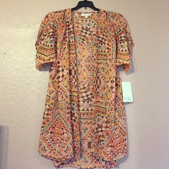 Free flowing cardigan