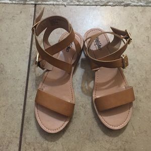 Wrap sandals