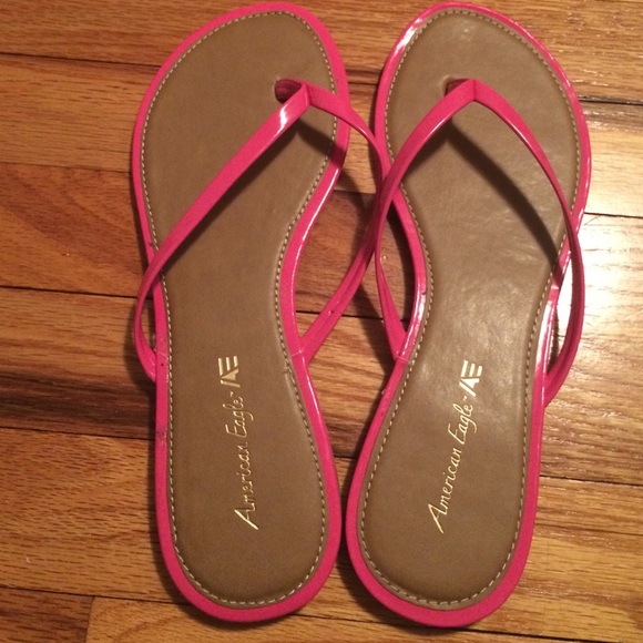 BRAND NEW American Eagle flats