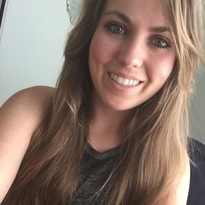 Meet your Posher, Hailey