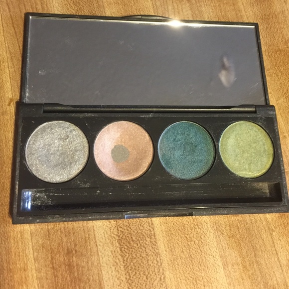 Mirabella Quad EyeShadow