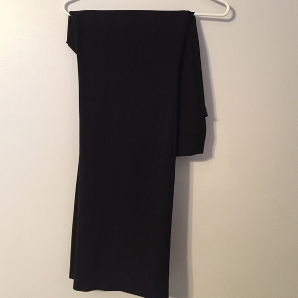 Ladies size 14 black dress pants.