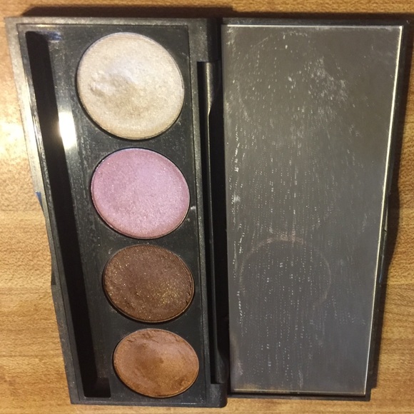 Mirabella Quad Eyeshadow
