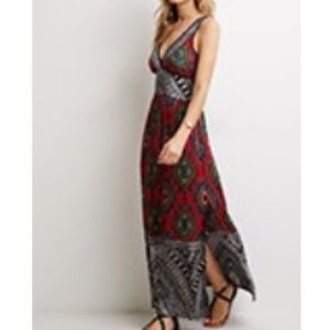 -Long printed maxi dress