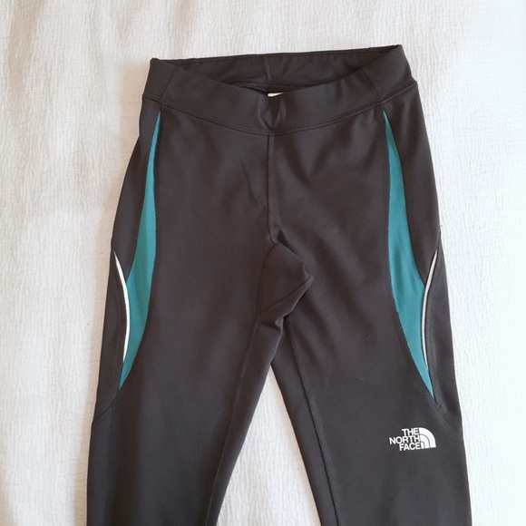NEW XS North Face Flight Series Vapor Wick Capri Leggings