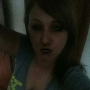 Meet your Posher, Carrie