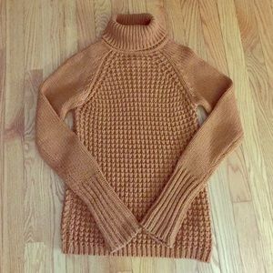 LAST SALE💫sweater with the rolling turtle neck