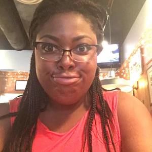 Meet your Posher, Akilah