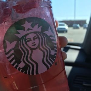 Meet your Posher, Kaci