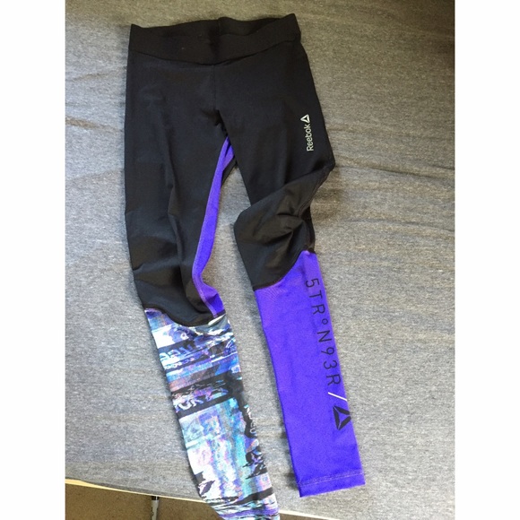 Athletic leggings