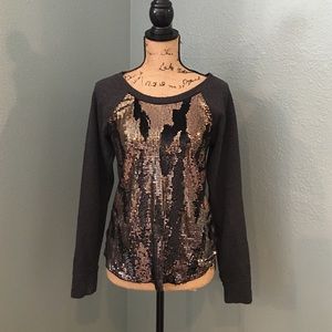 Crew neck sequin sweater