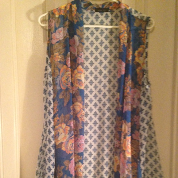 Beautiful accent vest