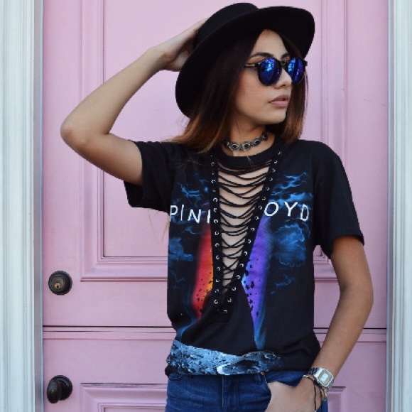 🌵Pink Floyd lace up tee