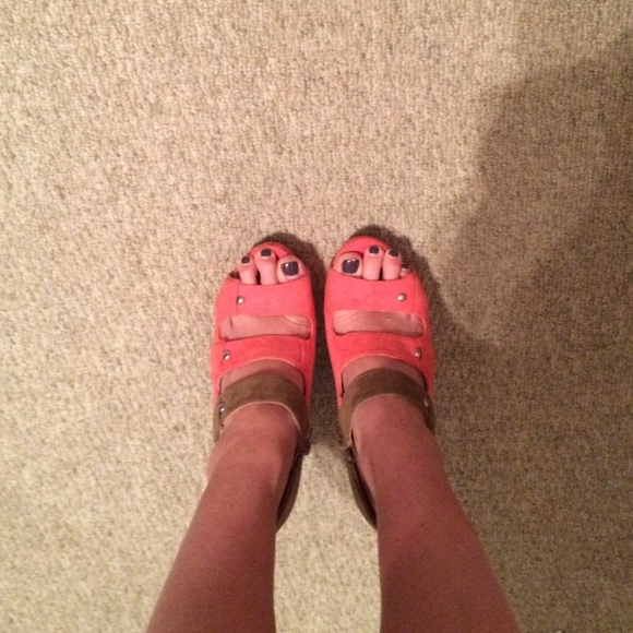 Size 8 Charlotte russe 4" heels