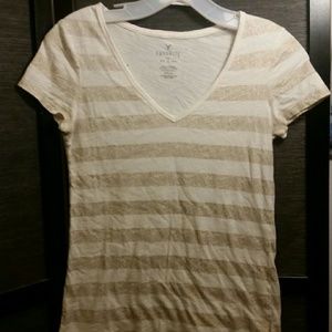 American Eagle Favorite Tee